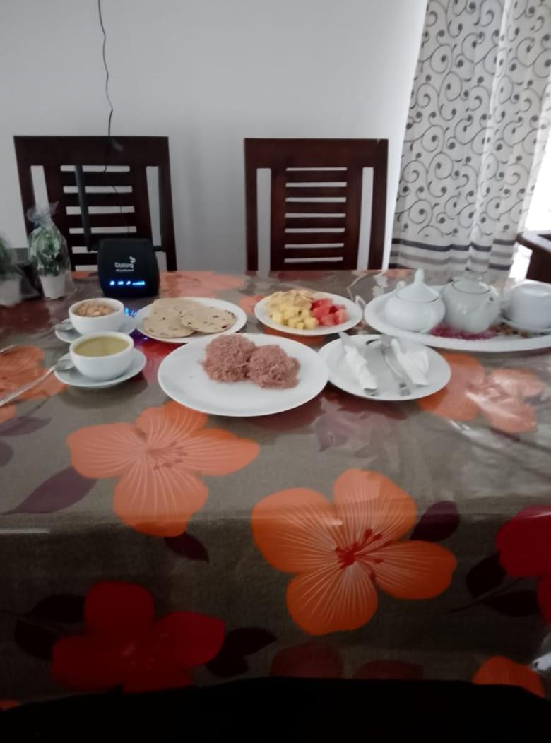 Hotel White Hill House Hiriketiya Dikwella Esterno foto